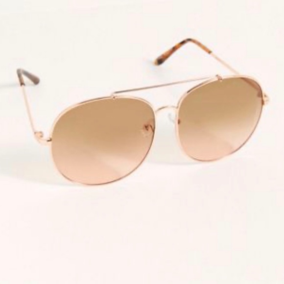 Free People Sundown Oversized Aviator Sunglasses NWT - Picture 2 of 2